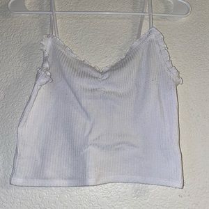 White crop lettuce edge tank top